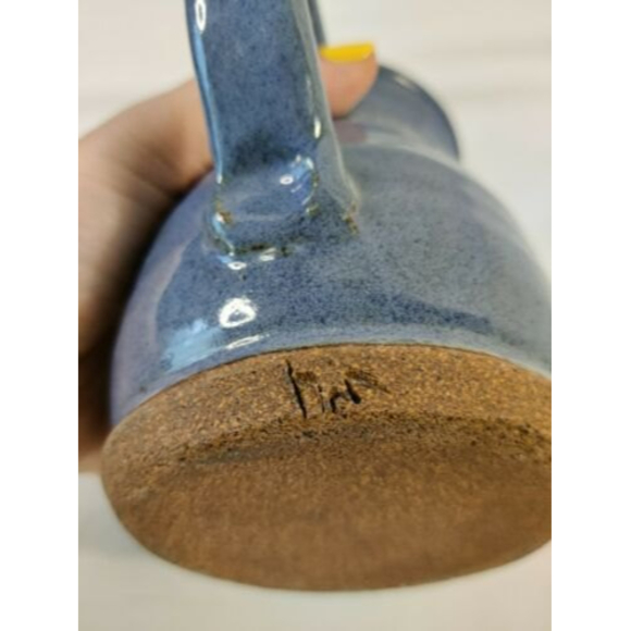 VTG Silly Ugly Face 3D Mug Signed KIM Big Teeth Red Lip Stoneware Art Pottery - Picture 6 of 6